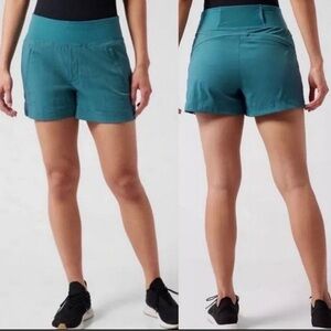 NWT Athleta Trekkie North 3.5” Shorts Teal Zip Pockets Elastic Waist Women’s 16